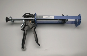 300-X Manual Dispensing Gun-lr